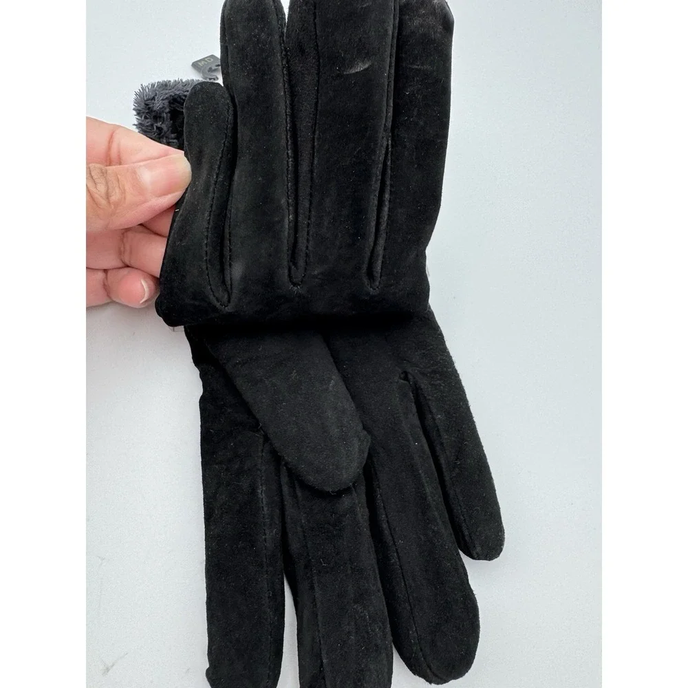 isotoner women black